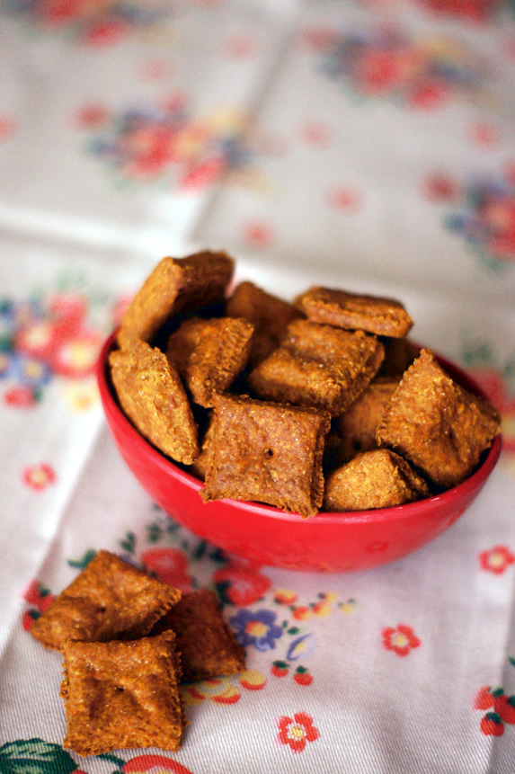 Whole Wheat Cheez Crackers