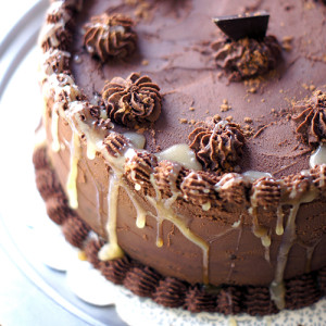 Whiskey Caramel Truffle Cake