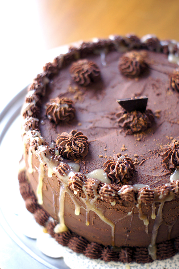 Whiskey Caramel Truffle Cake