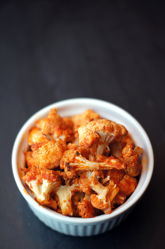 Roasted Buffalo Cauliflower #vegan #paleo #lowcarb #glutenfree