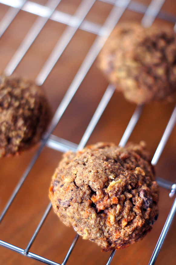 Carrot Muffin Top Cookies #vegan