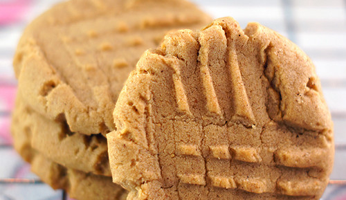 Classic Peanut Butter Cookies