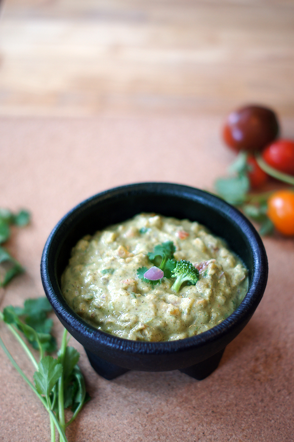 Broccamole - better than guacamole! #vegan #glutenfree #slowfood #lowcalorie