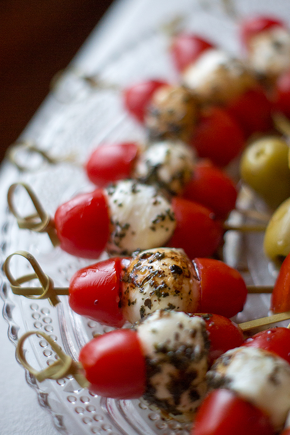 Quick and Easy Caprese Skewers - throw these together in a pinch! #appetizer #snack